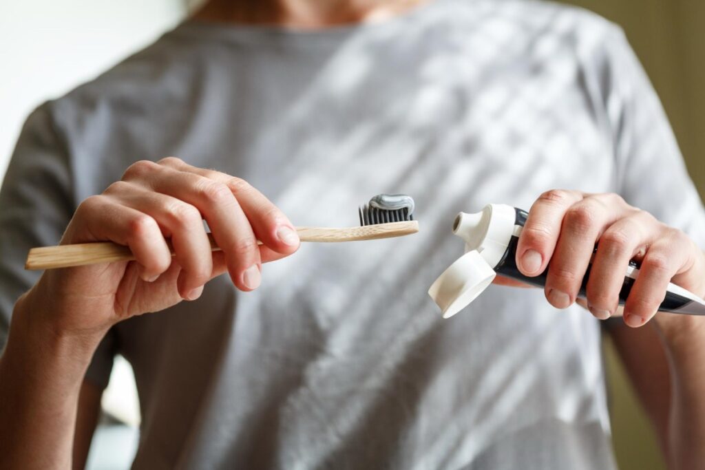Does Toothpaste Break a Fast?