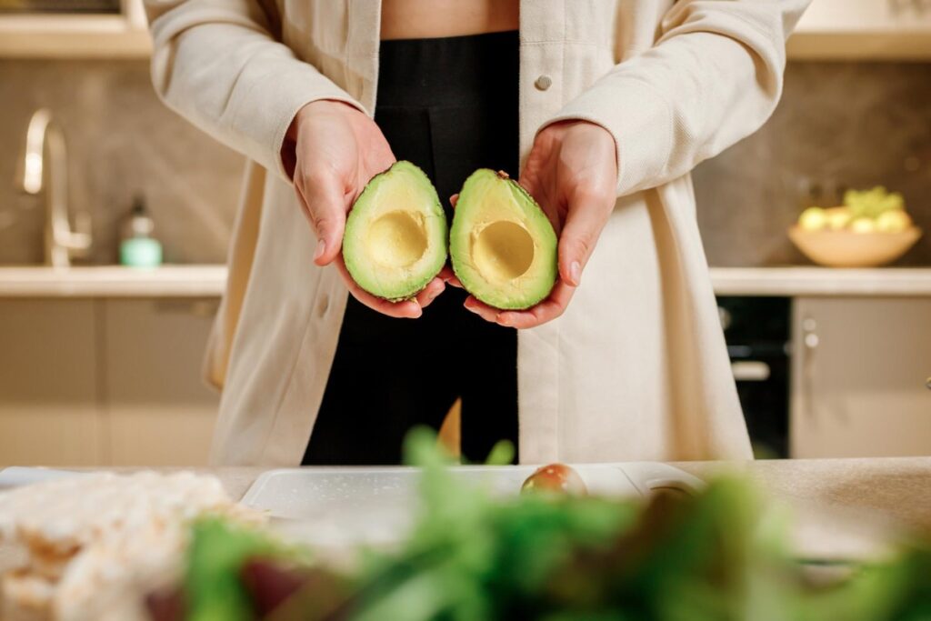 Intermittent Fasting vs. Keto: Which is Better for Rapid Weight Loss?