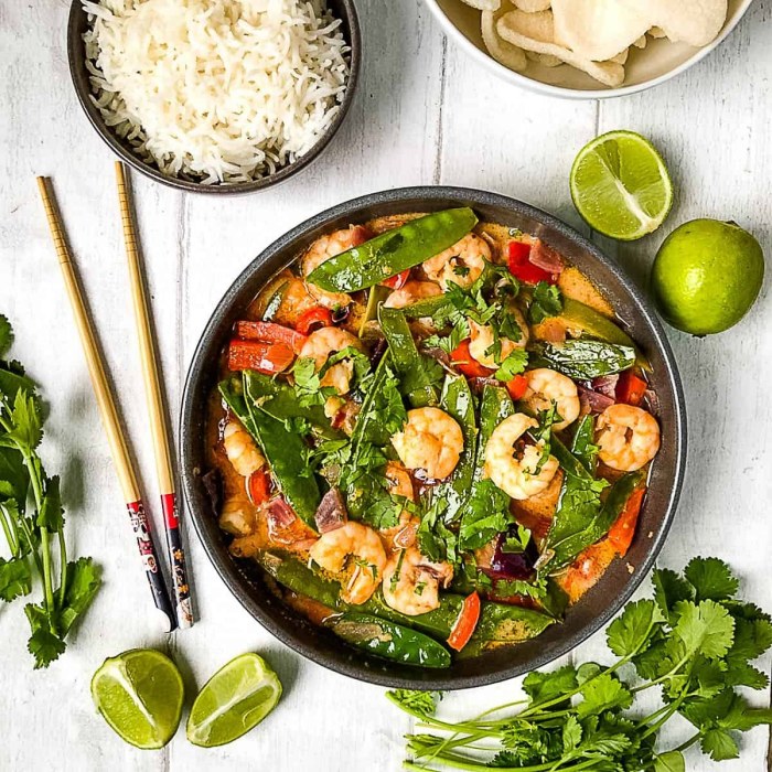 High-Protein Thai prawn curry