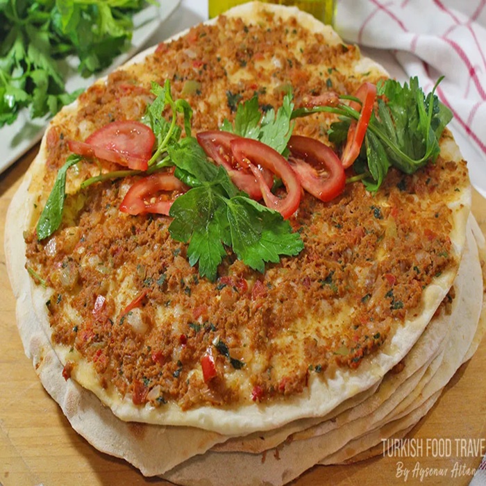 Keto Turkish lahmacun