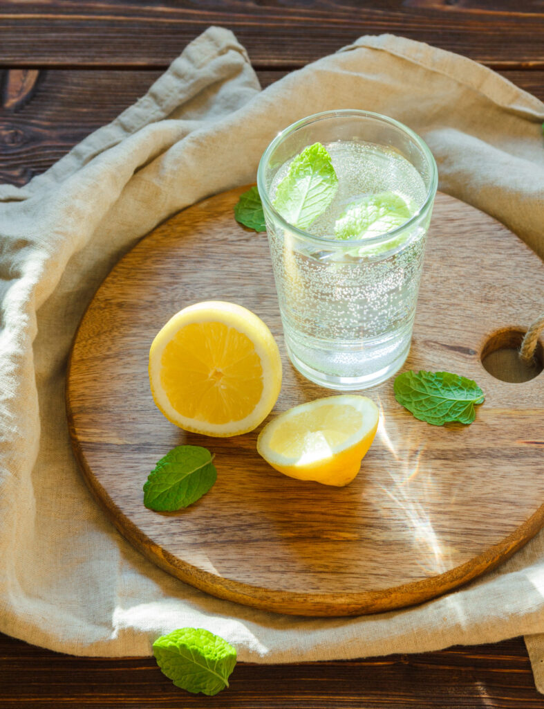 Does Sparkling Water or Flavored Water Break a Fast?