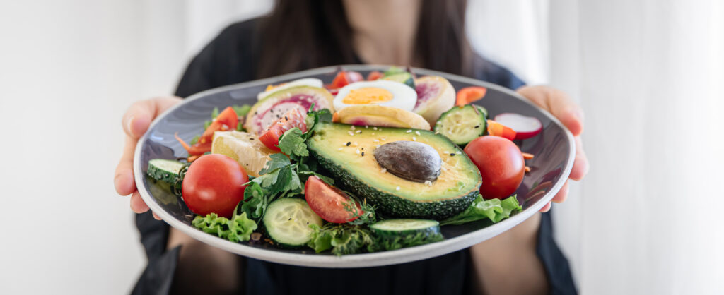 How to Stop Binge Eating After Your Fasting Window